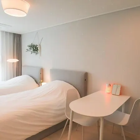 Wecostay Myeongdong H
